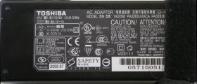 Toshiba - Charger - PA3283U-2ACA - PA3283E-2ACA - 1A245W - 15V 5A (Original)